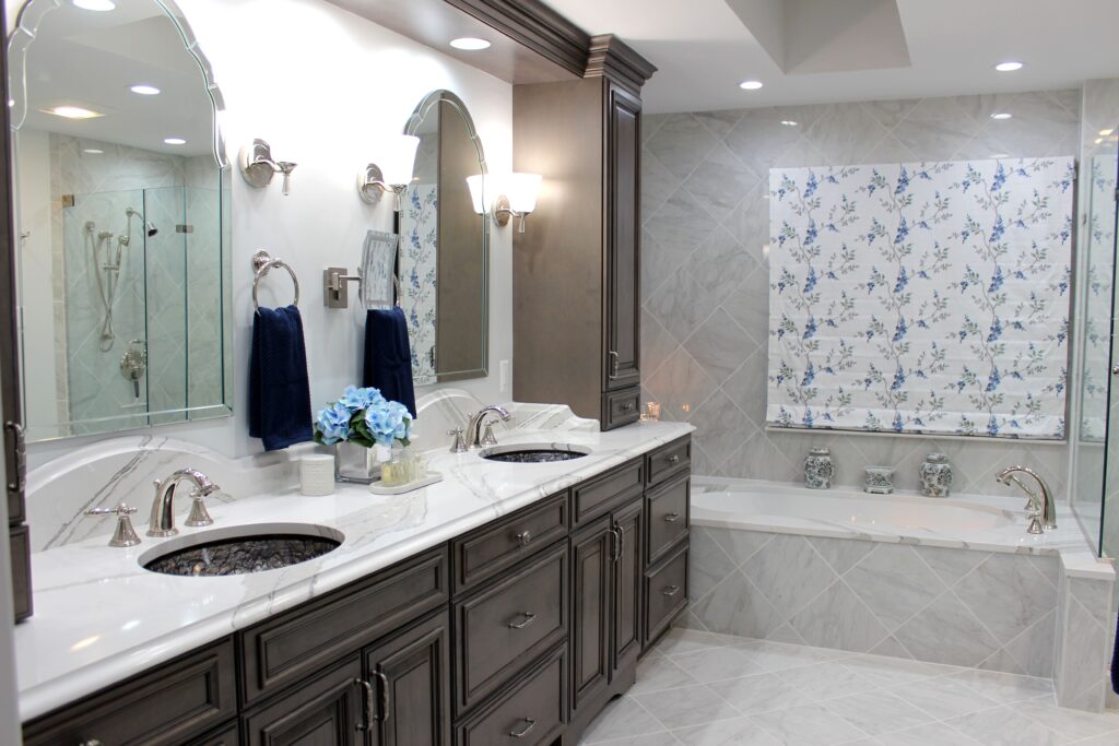 Bringing the Spa Back Home: Luxurious Ideas for Your Bathroom Retreat