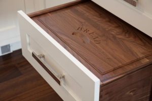 Bread drawer