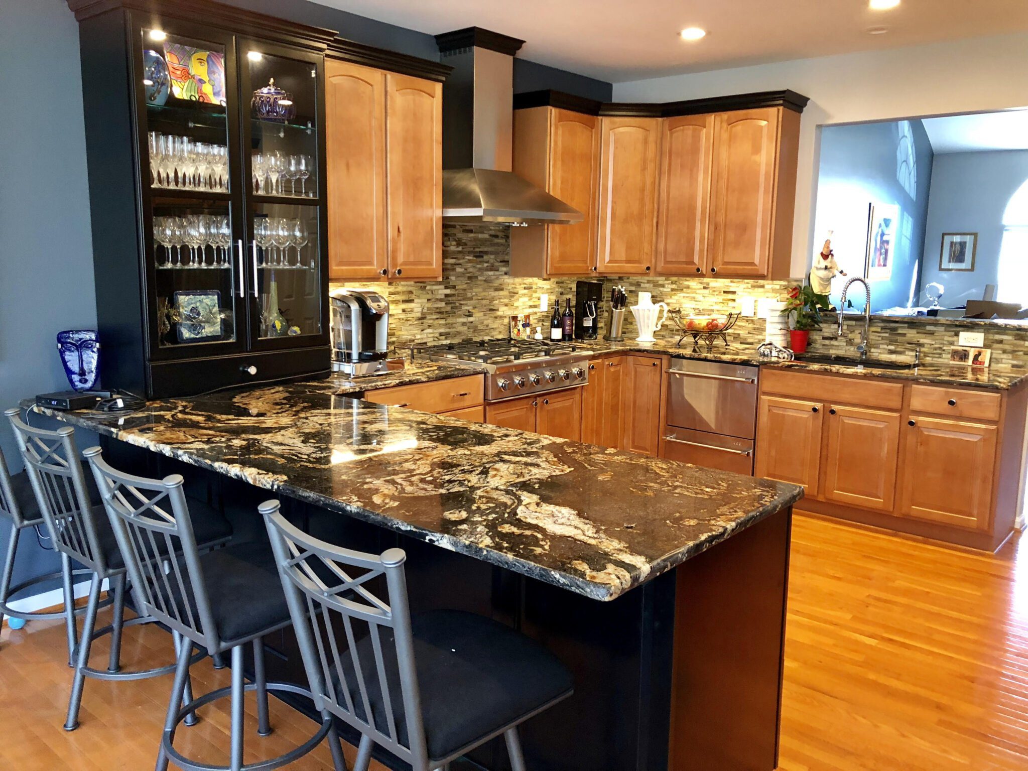 Home Grandior Kitchens Baths & Closets Design & Remodeling