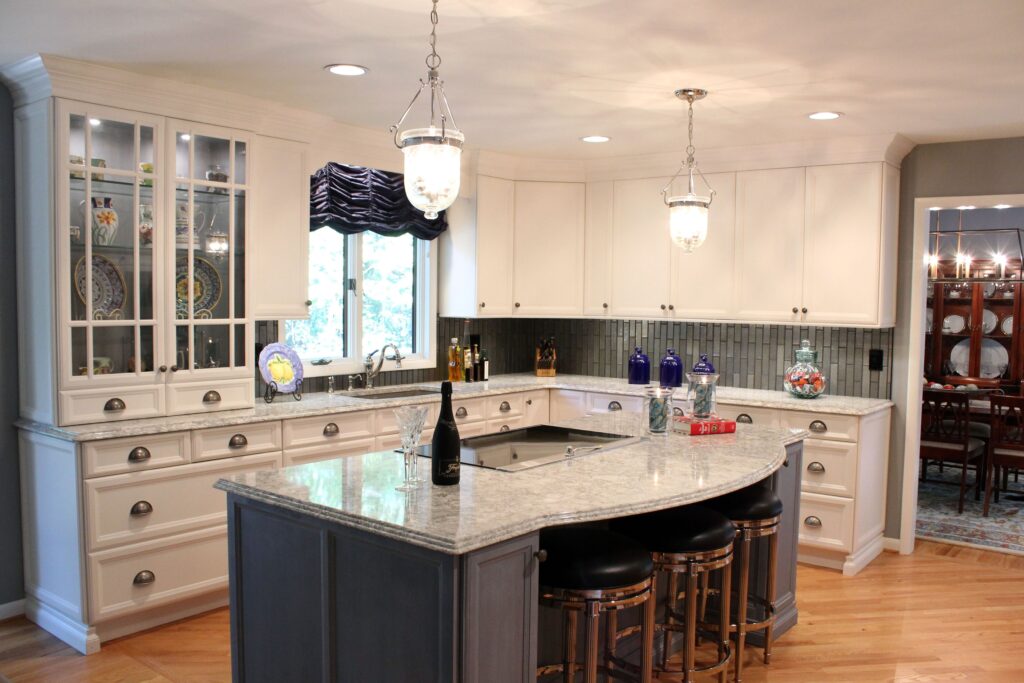Get a To-Die-For Luxury Kitchen Without Killing Your Budget