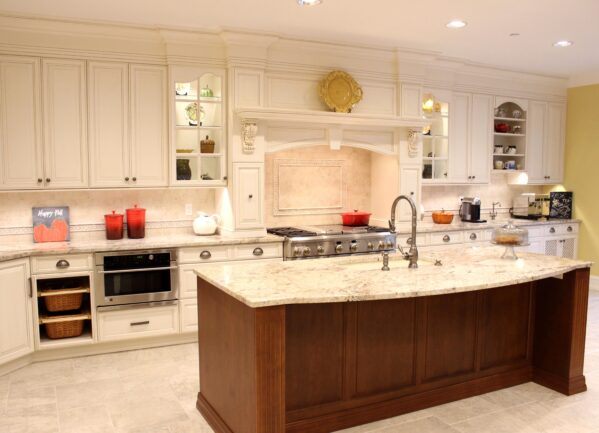 Grandior traditional custom kitchen renovation in lutherville timonium maryland