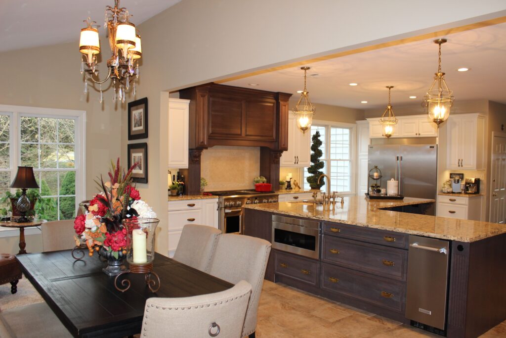 WHAT IS SEMI-CUSTOM CABINETRY?